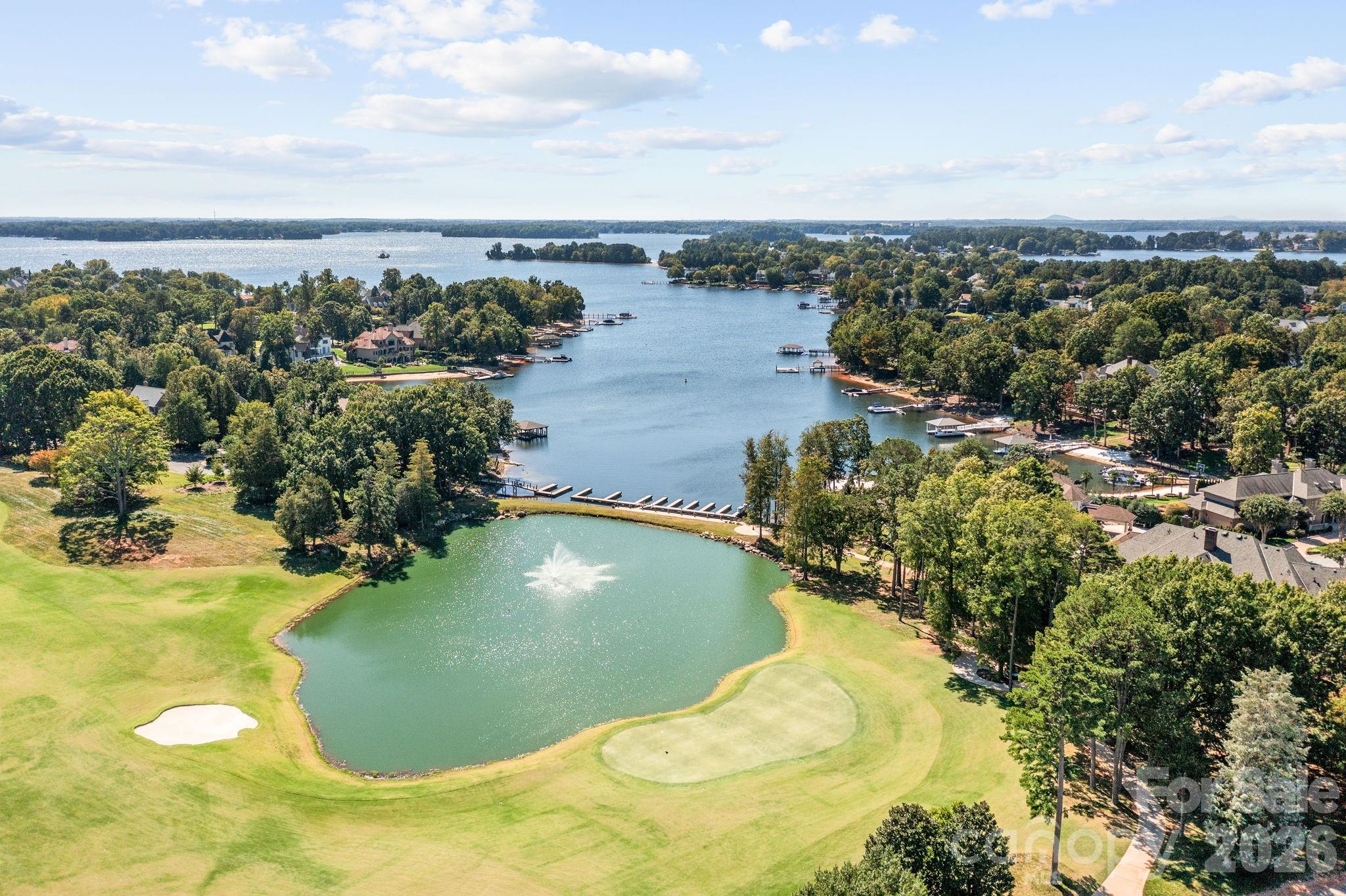 The Peninsula - Residential