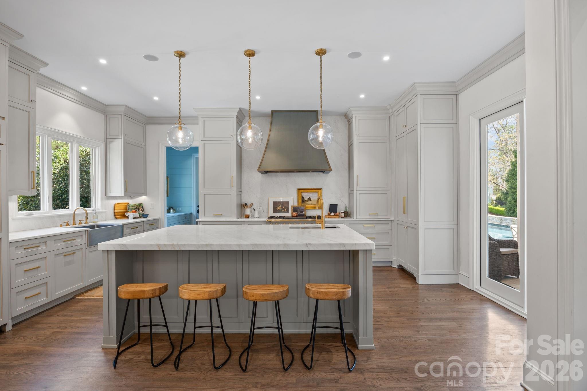 The Peninsula - Residential