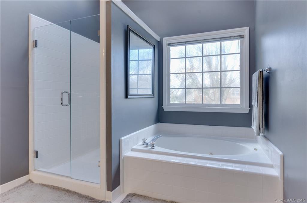 Beacon Knoll - Residential