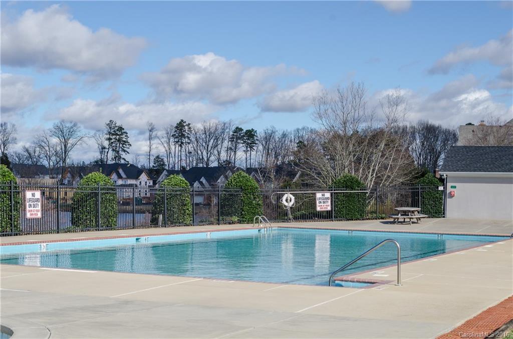 Beacon Knoll - Residential