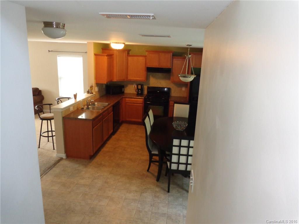 The Oaks Of Landis - Residential