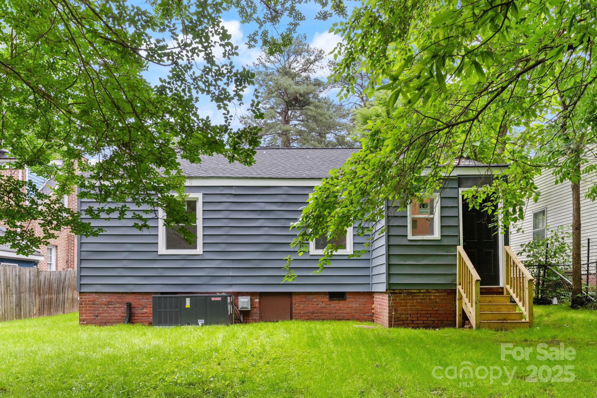 1705 Avondale Drive
