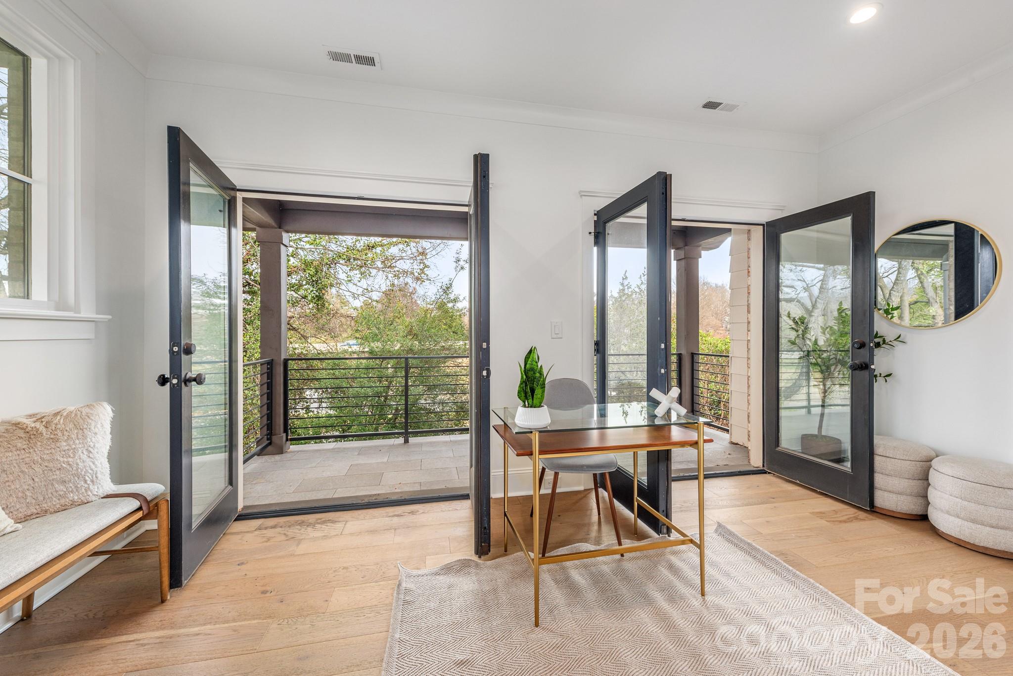 Elizabeth - Residential