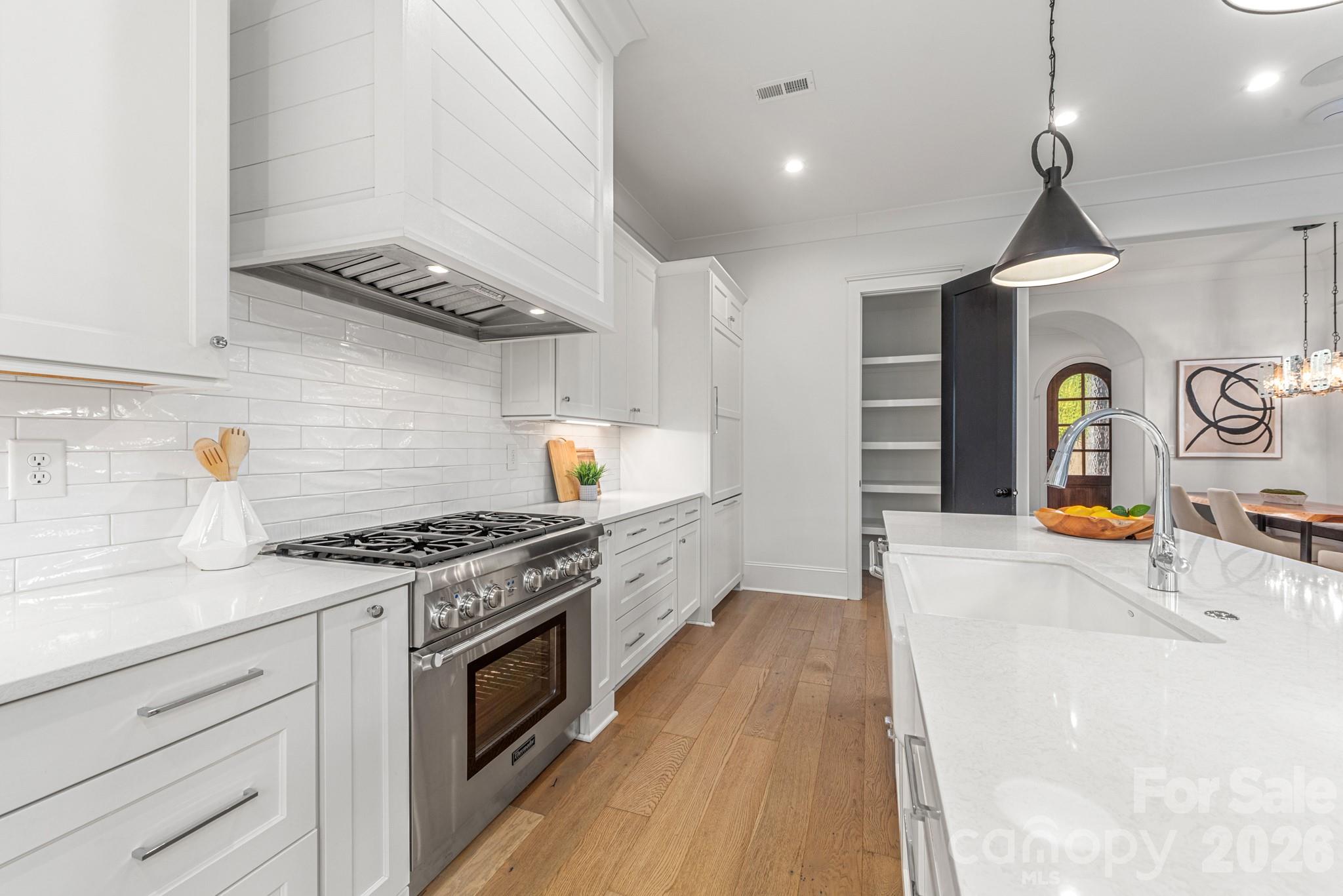 Elizabeth - Residential