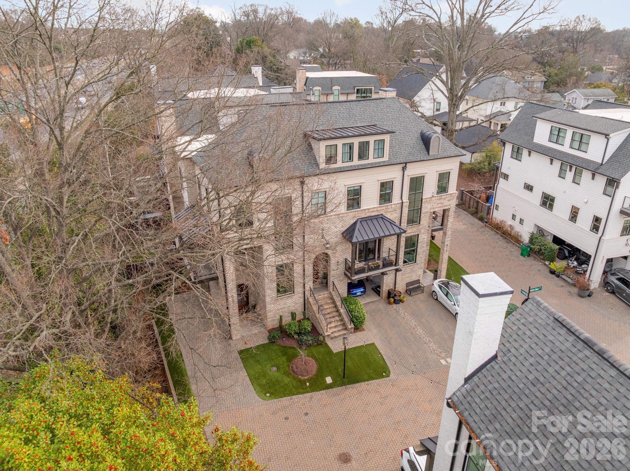 Elizabeth - Residential