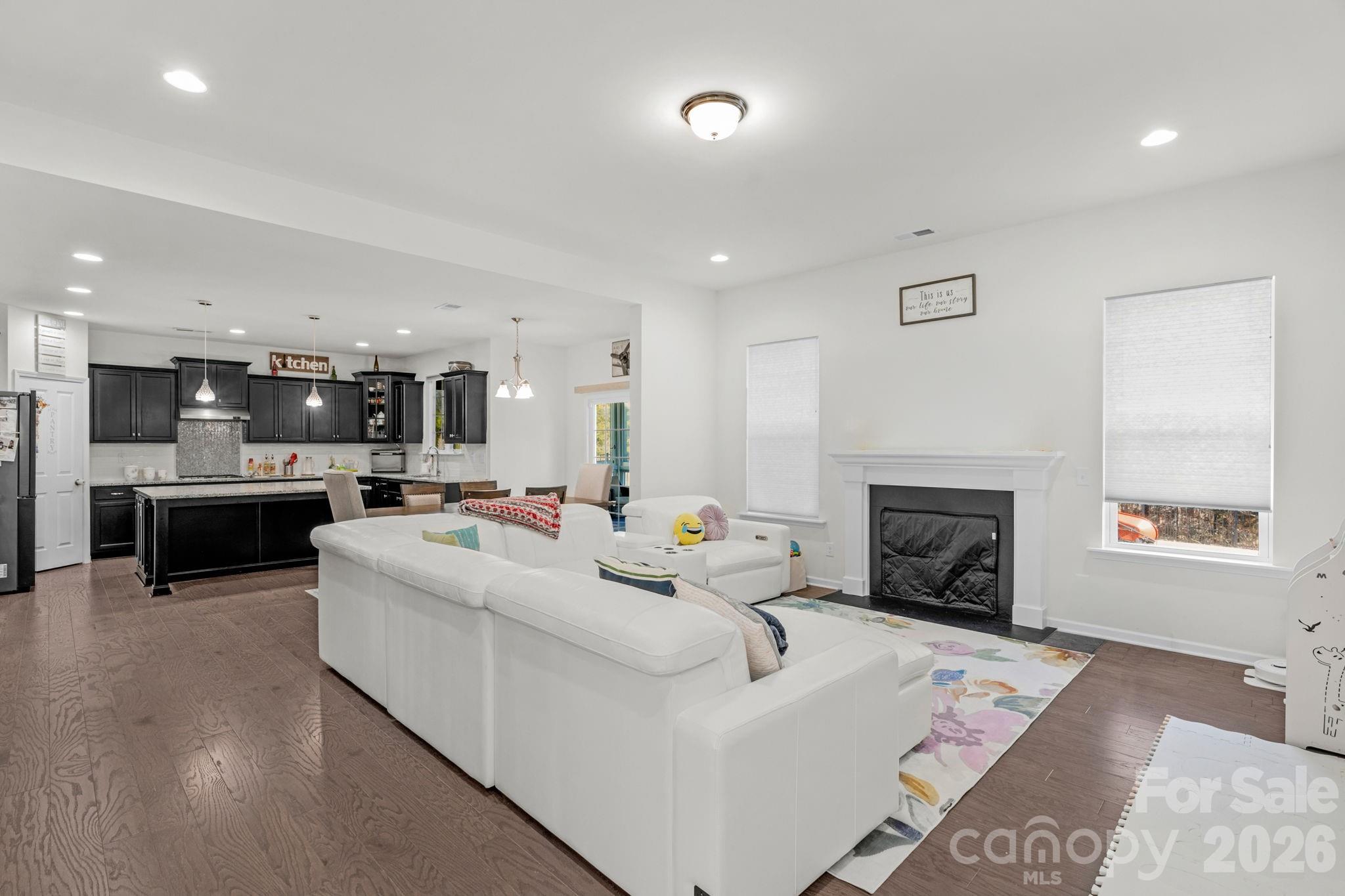 11587 Macallano Drive