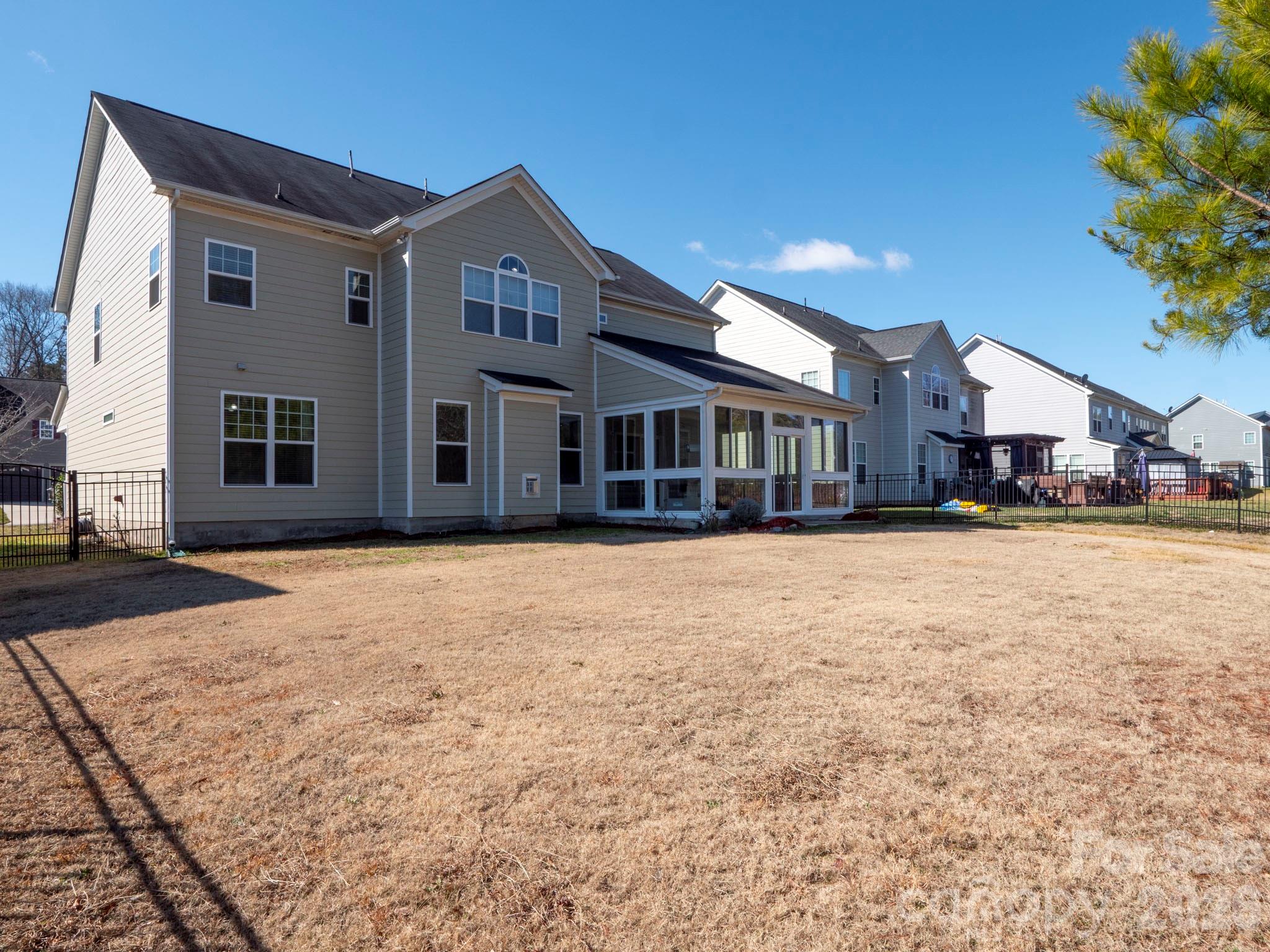 Peach Orchard Estates - Residential