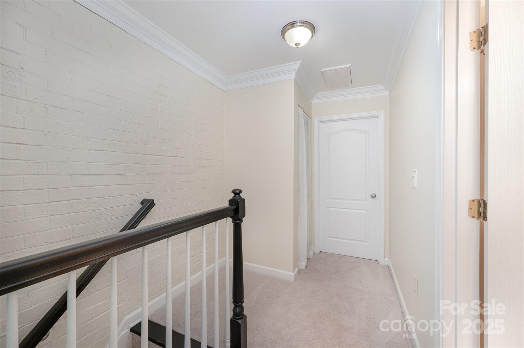 Williamsburg on Commonwealth - Residential