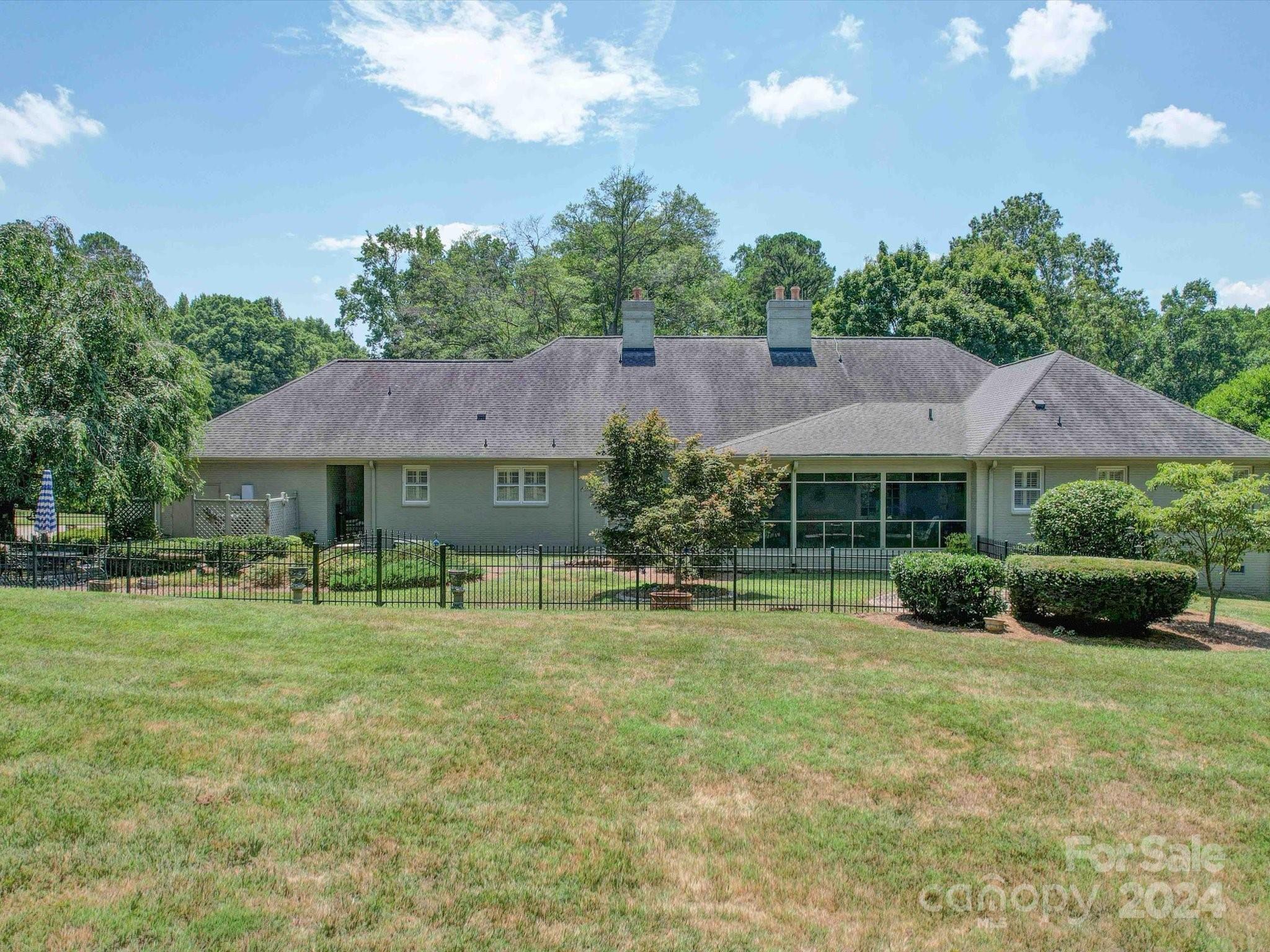 Poplar Forest - Residential