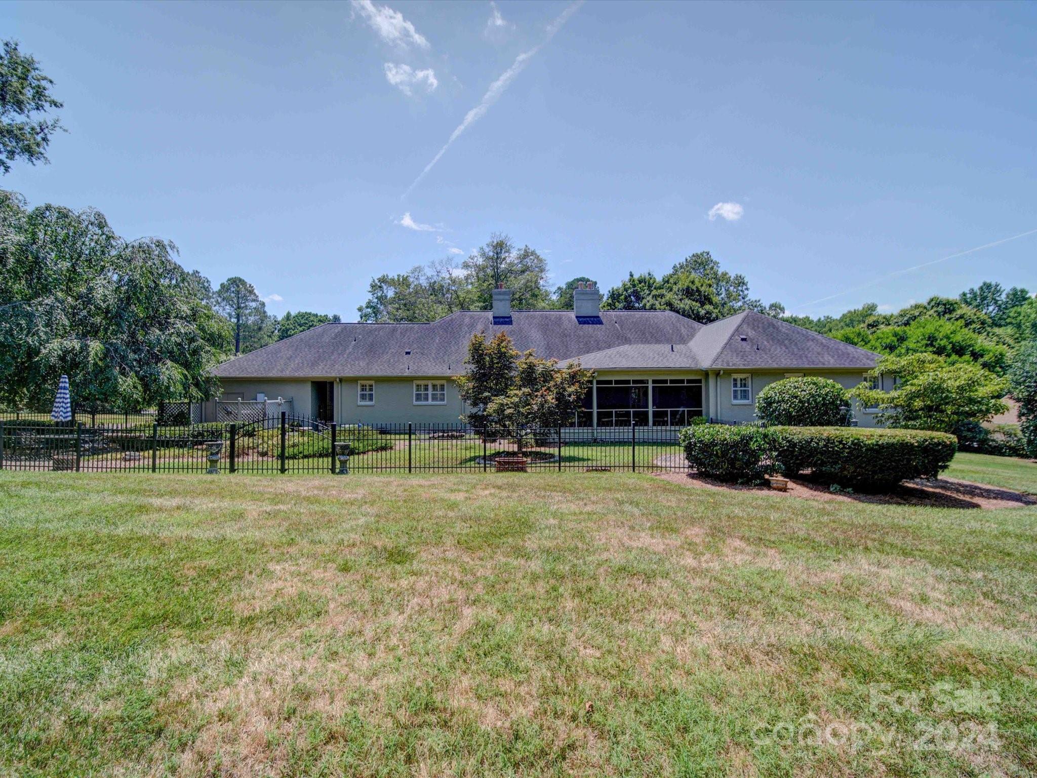 Poplar Forest - Residential