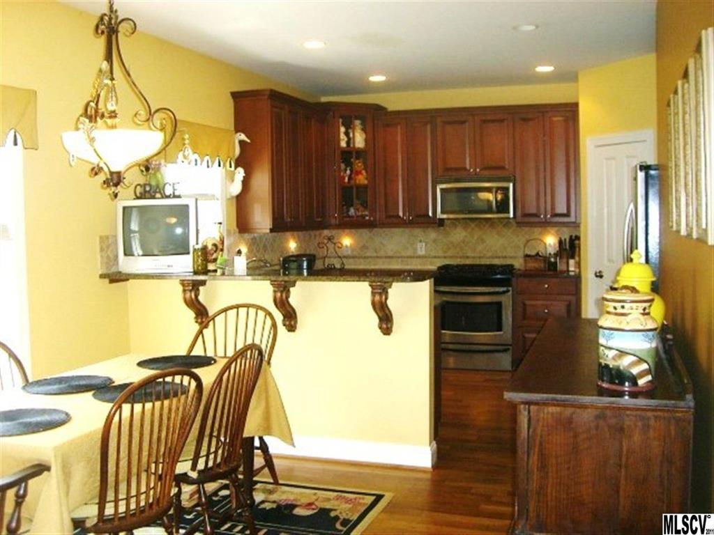 Hawks Ridge - Residential