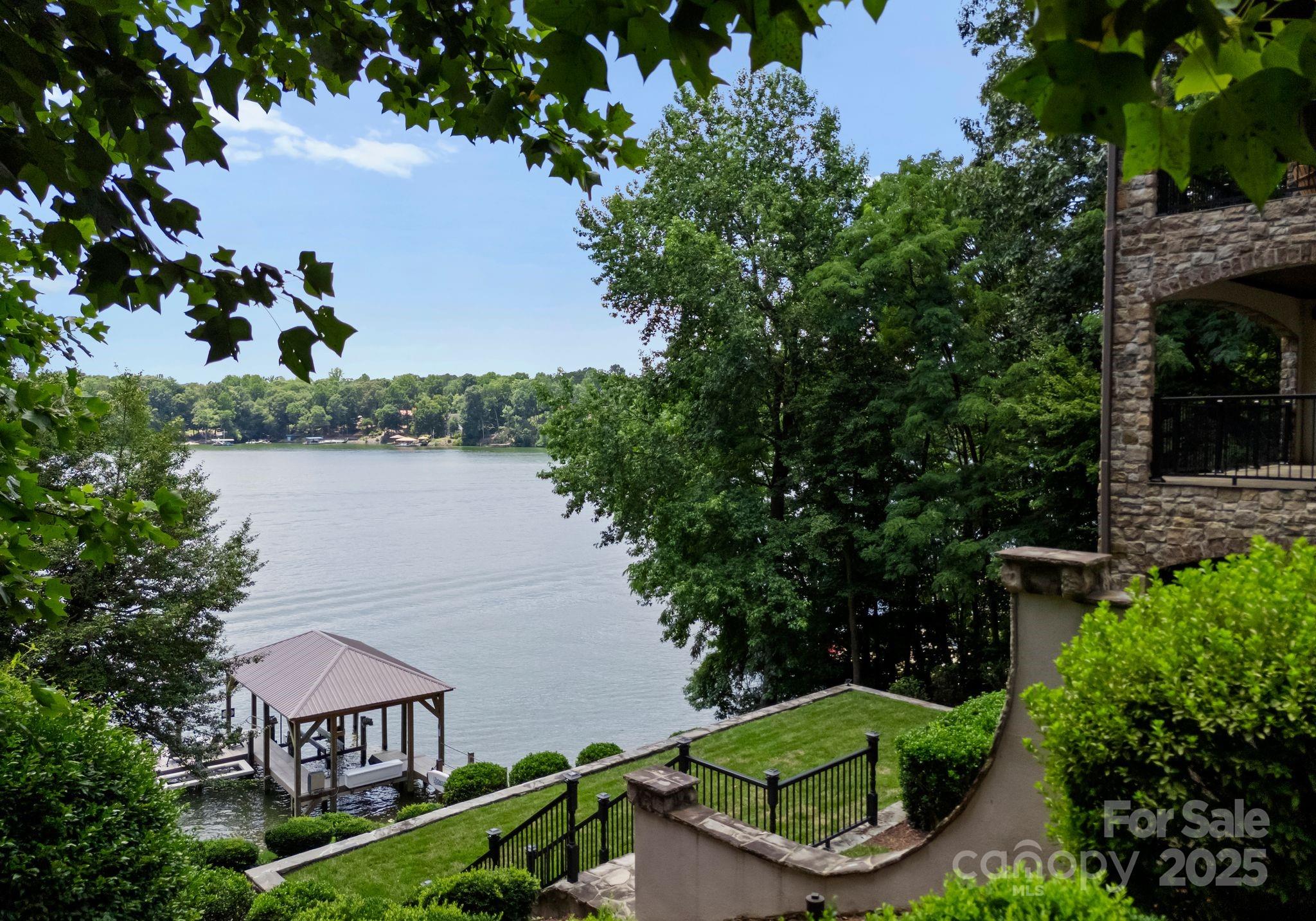 Windemere Island - Residential
