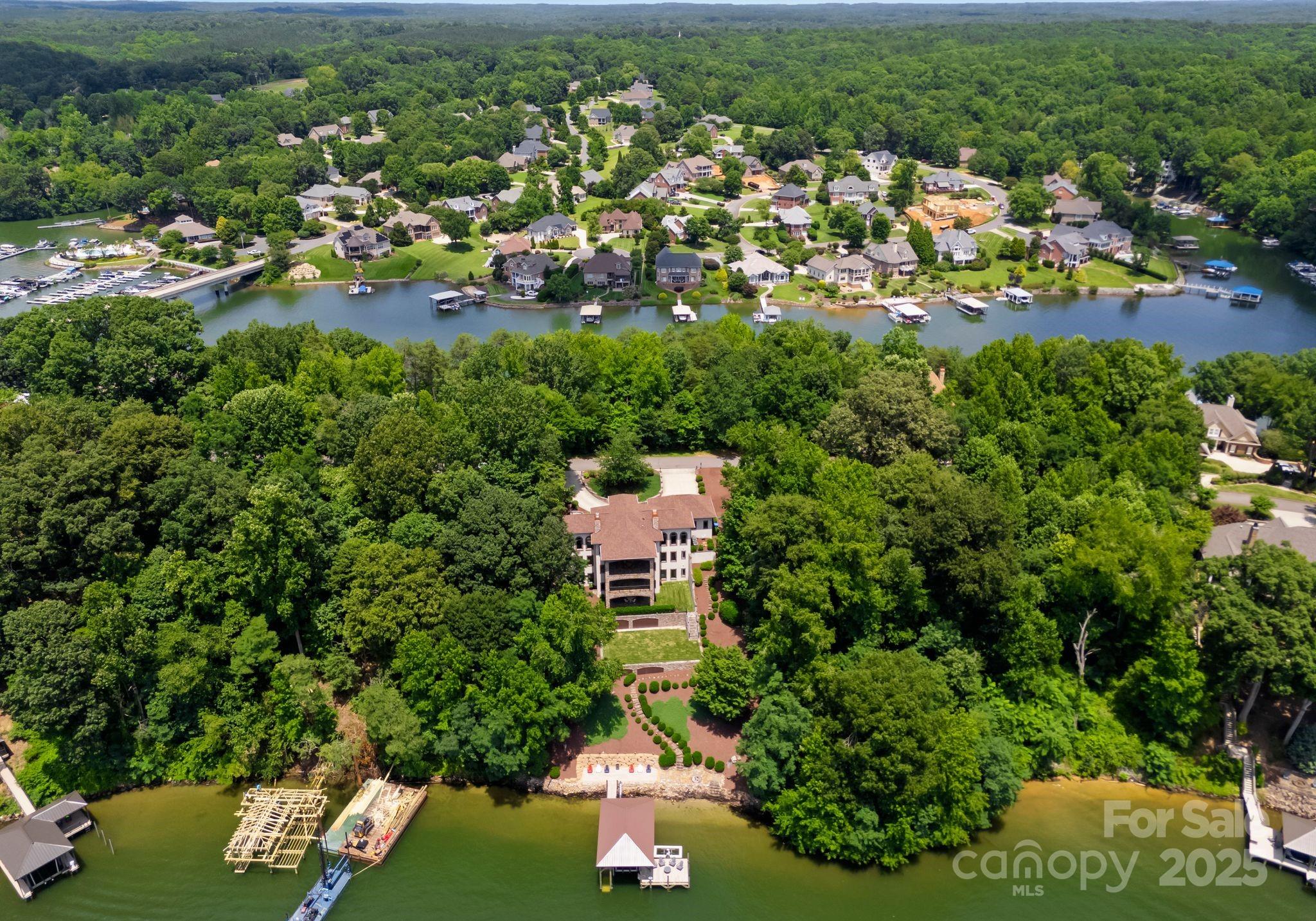 Windemere Island - Residential