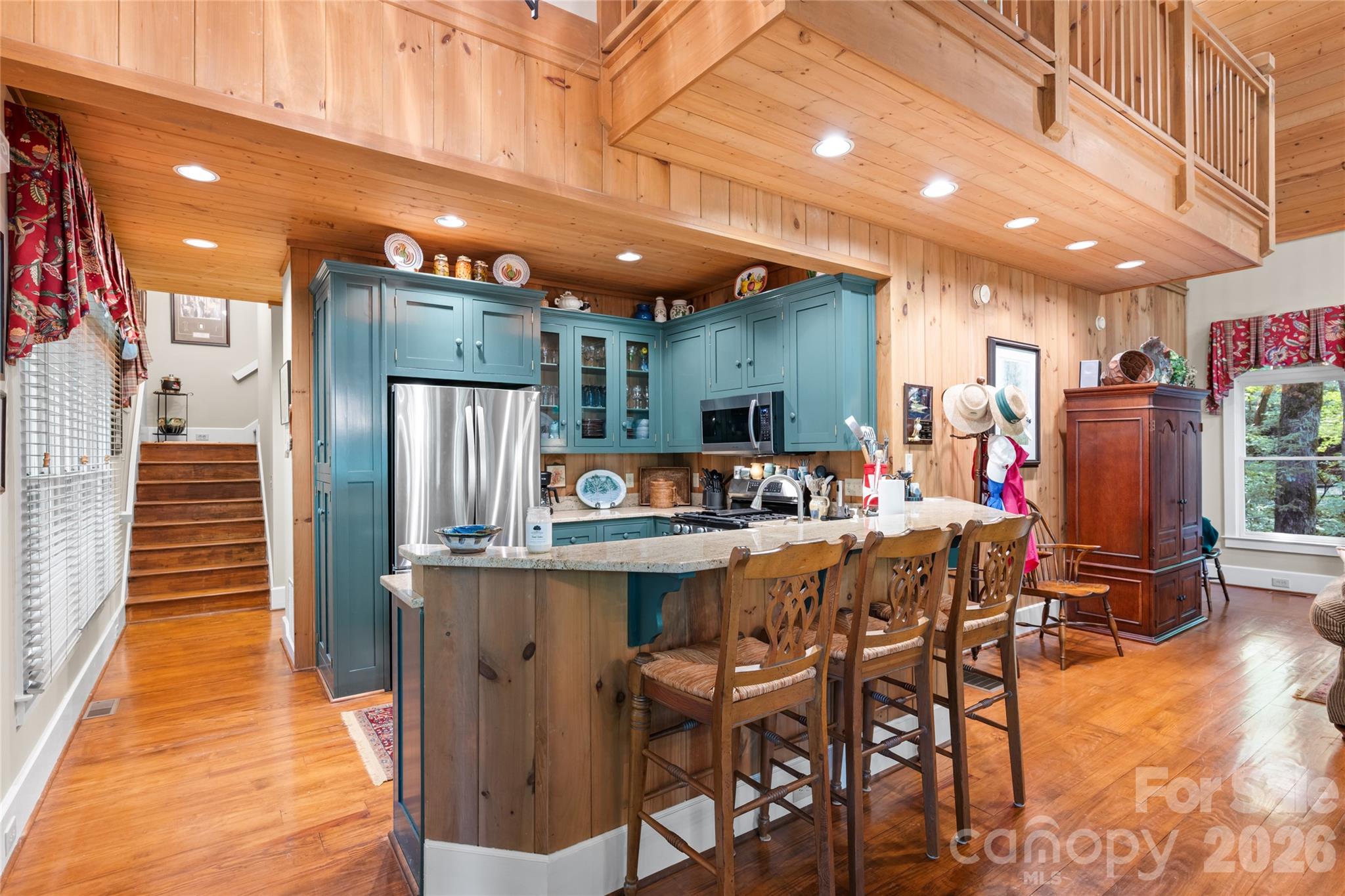 575 Seminole Way