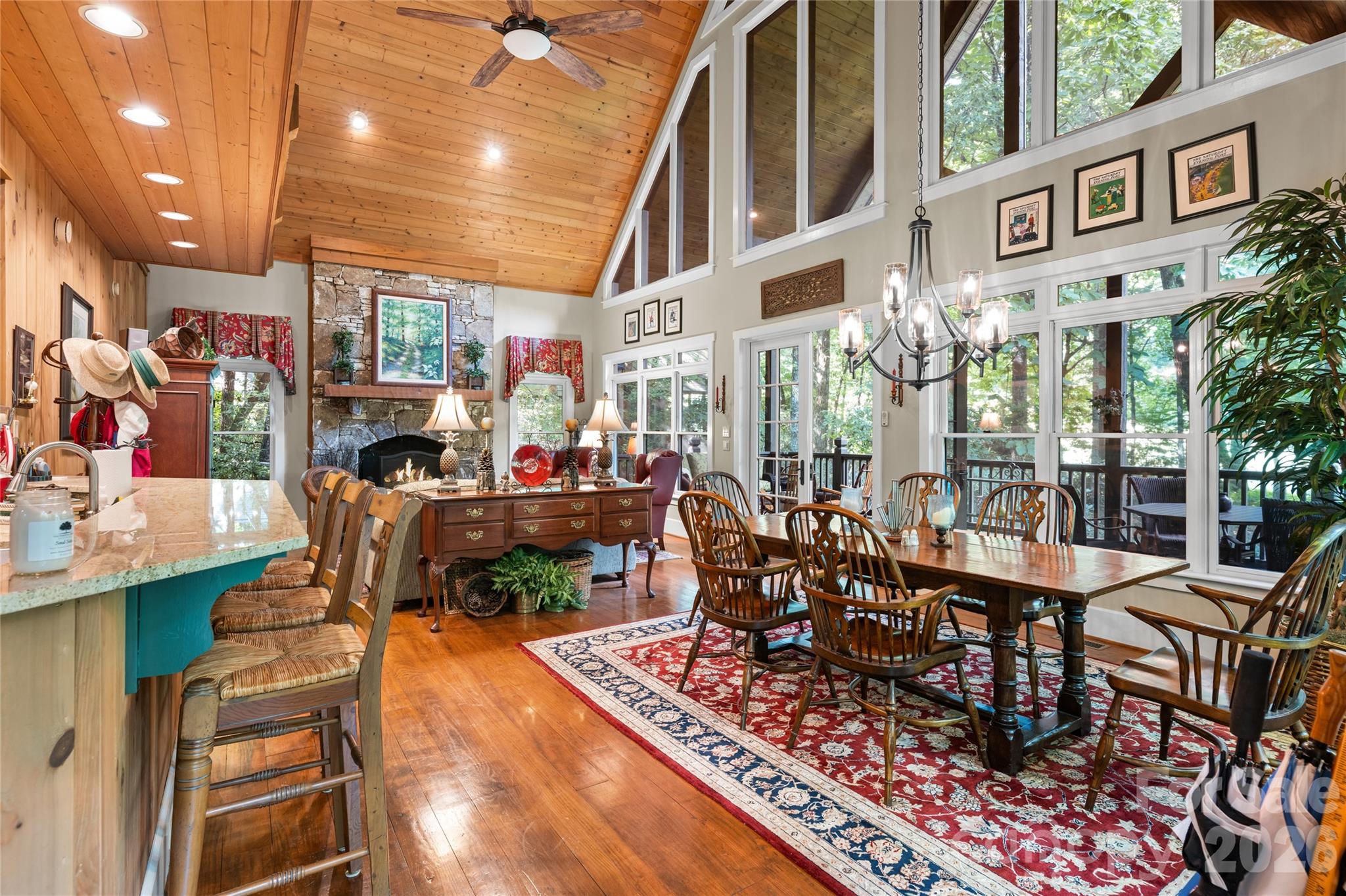 575 Seminole Way