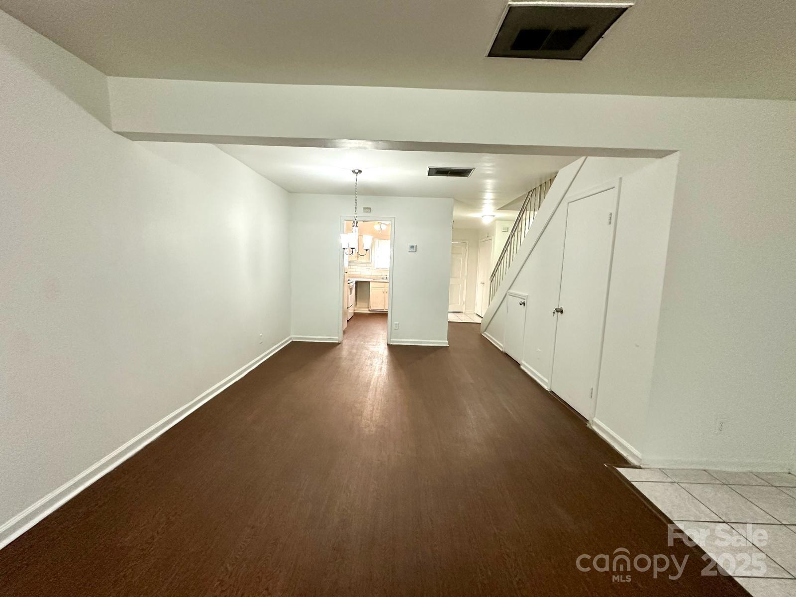 5812 Hunting Ridge Lane A
