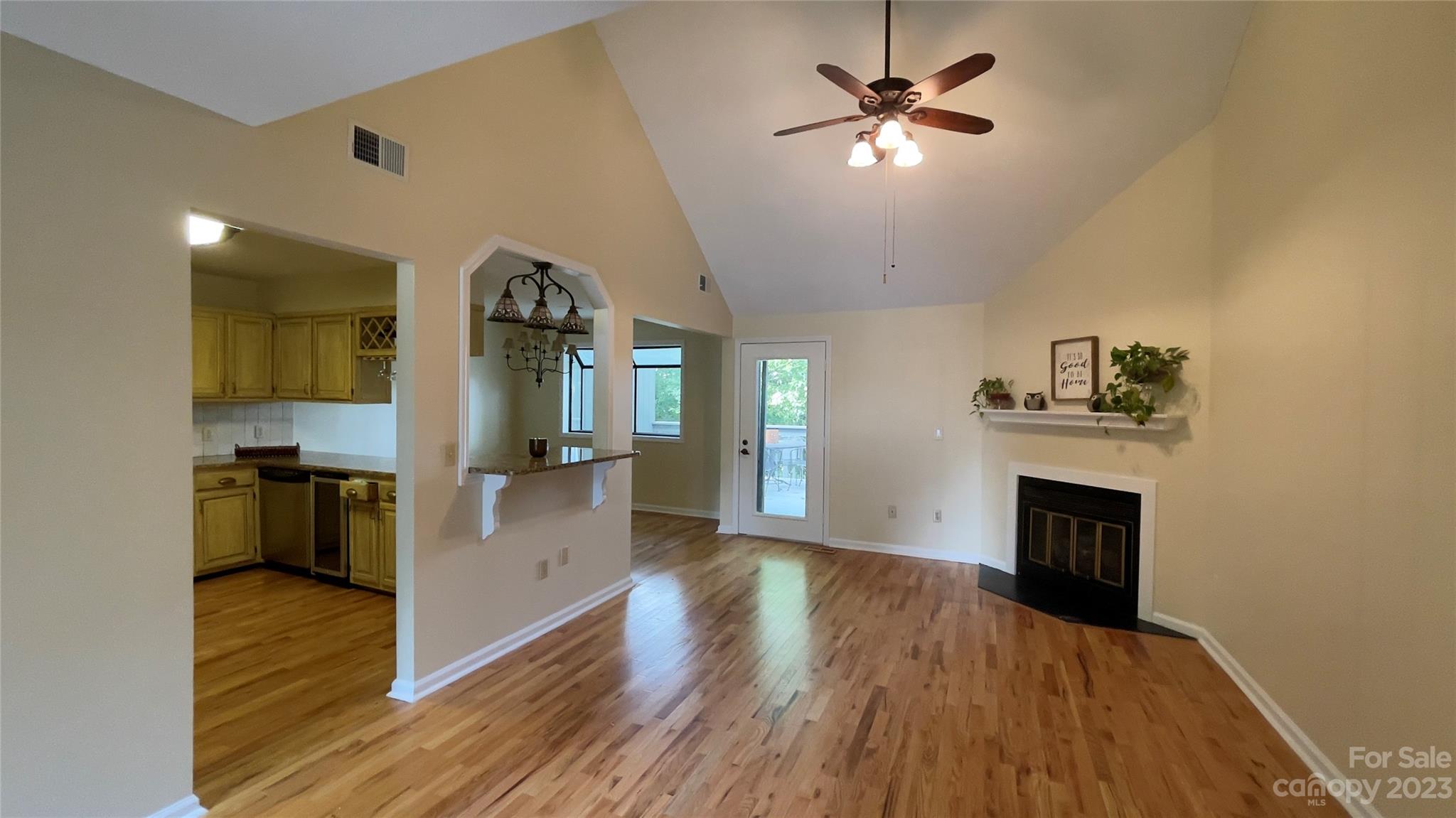 Victory Pointe Condo - Residential