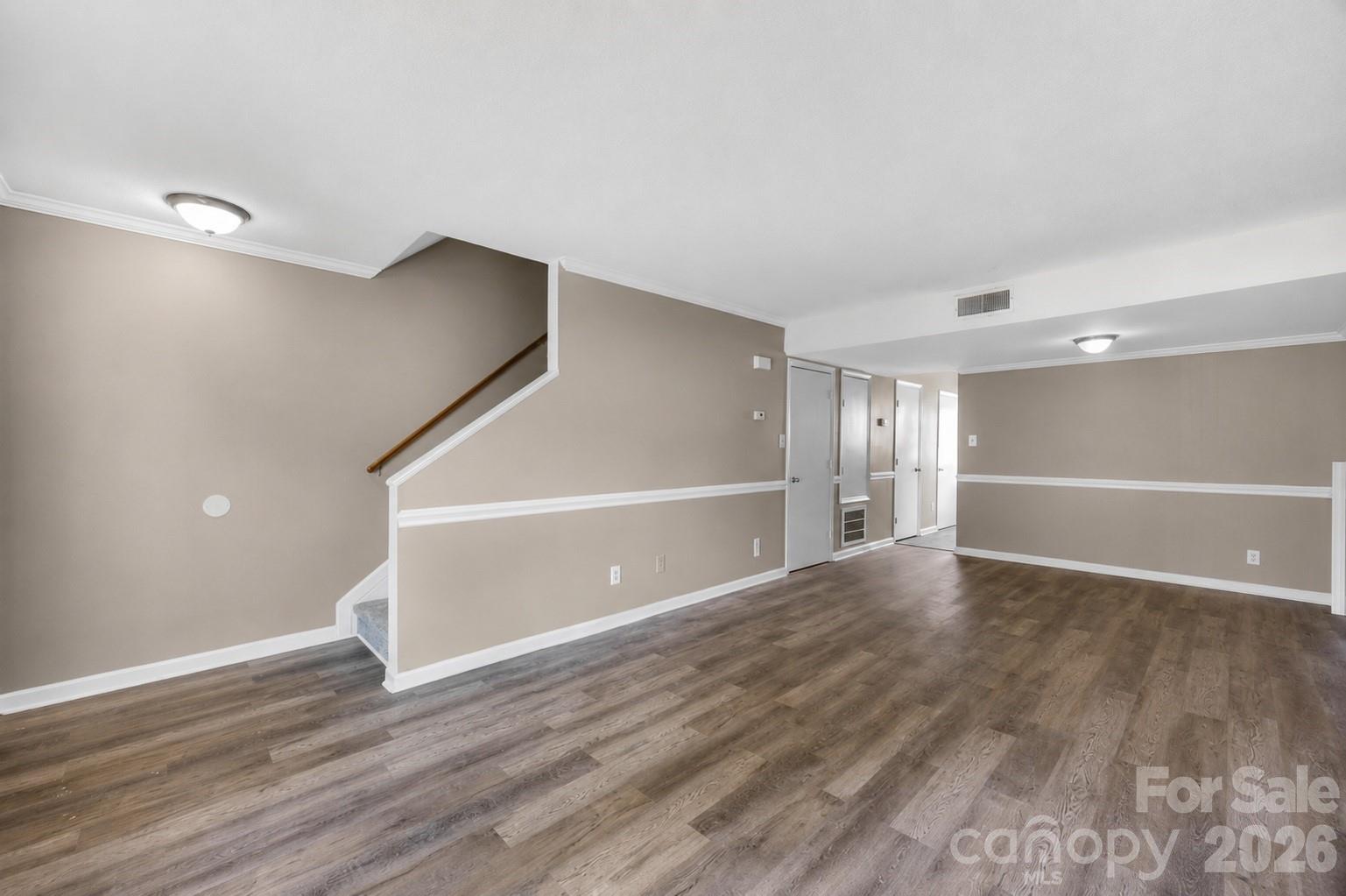 7915 Oak Meadow Court