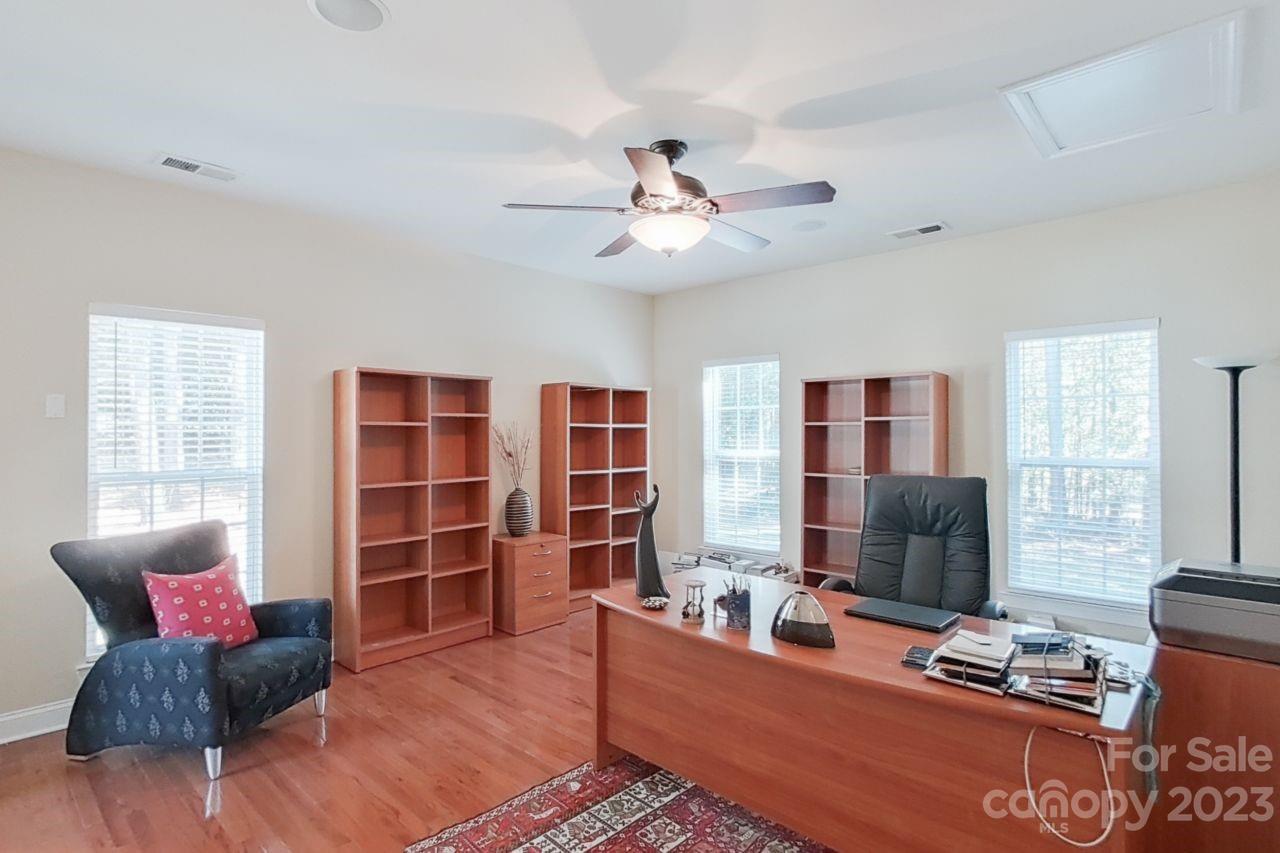 The Palisades - Residential