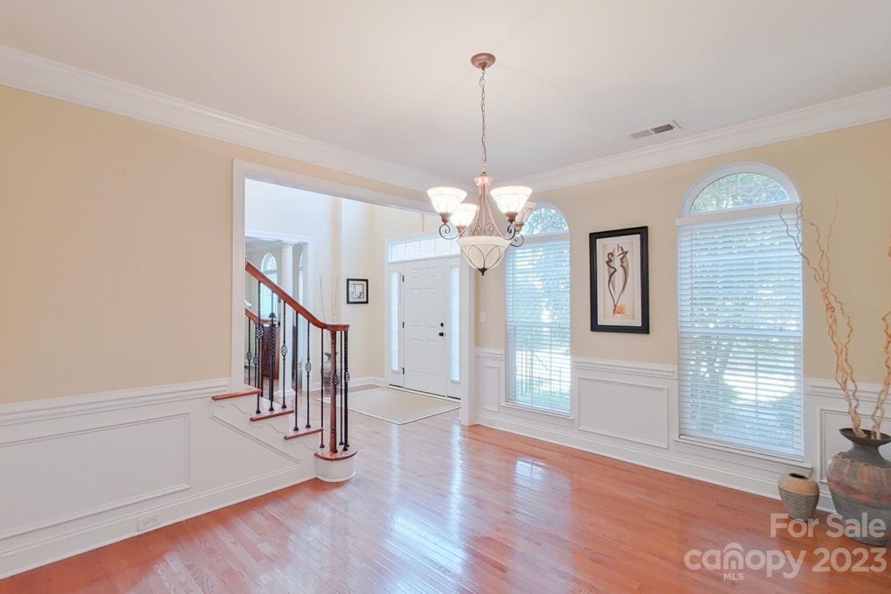 The Palisades - Residential