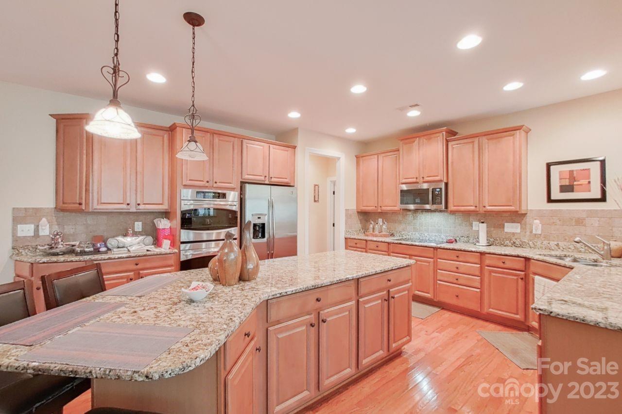 The Palisades - Residential