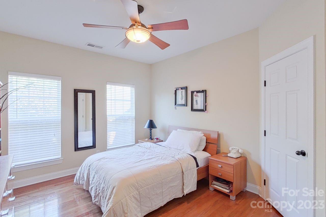 The Palisades - Residential