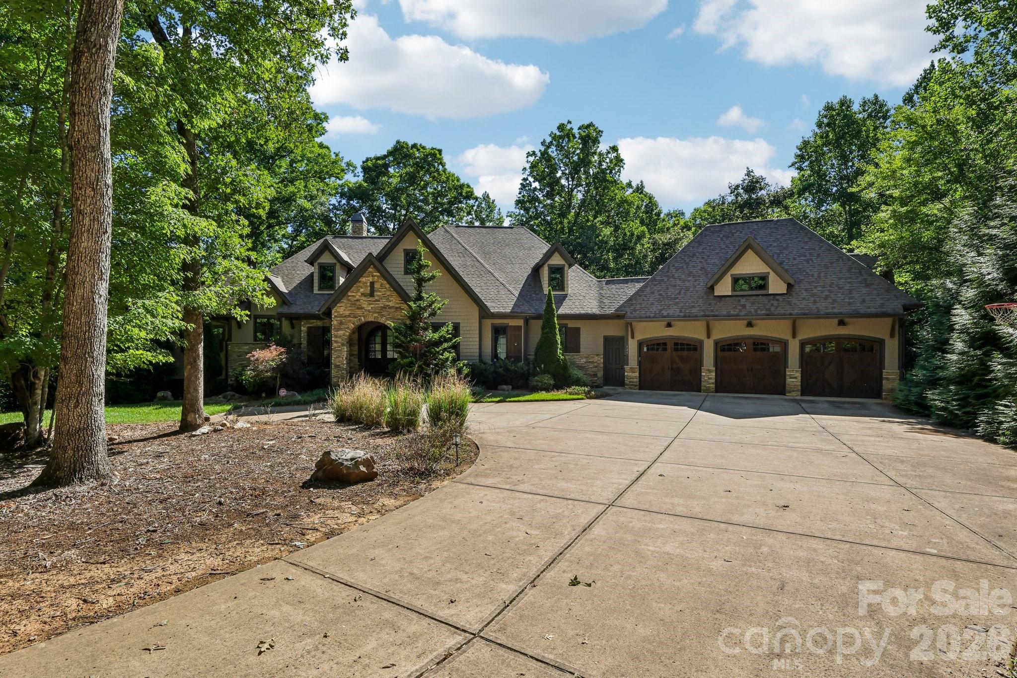 625 Ennis Road