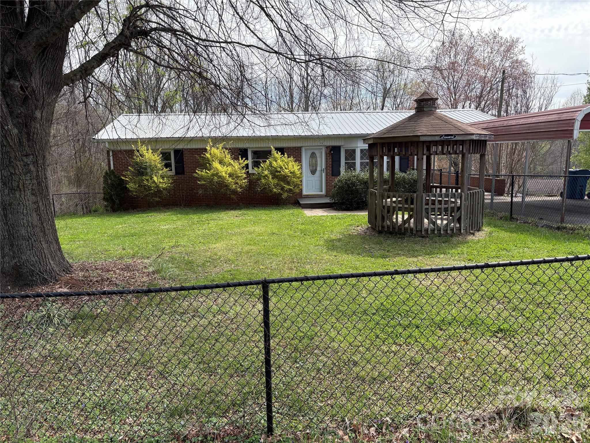 Fairbrook - Residential