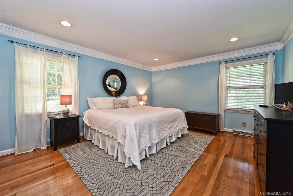 Lansdowne - Residential