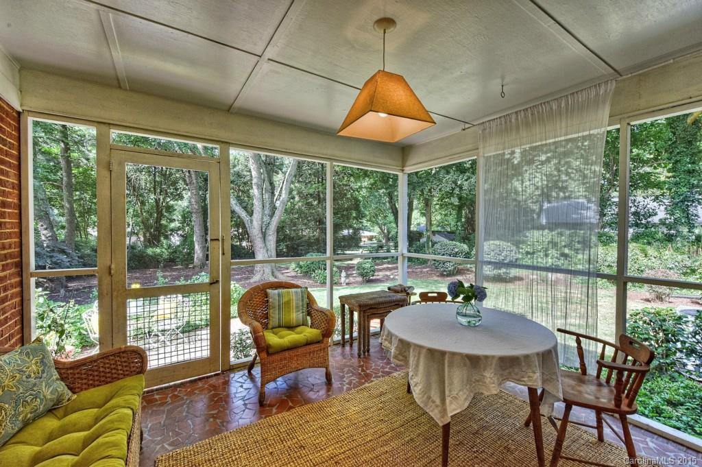 Lansdowne - Residential