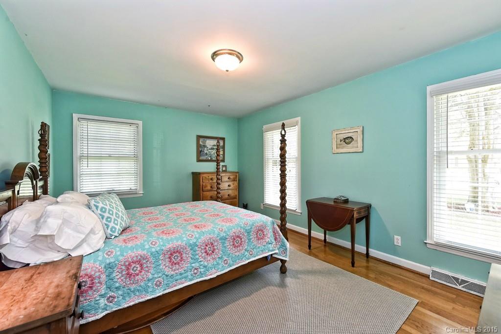 Lansdowne - Residential