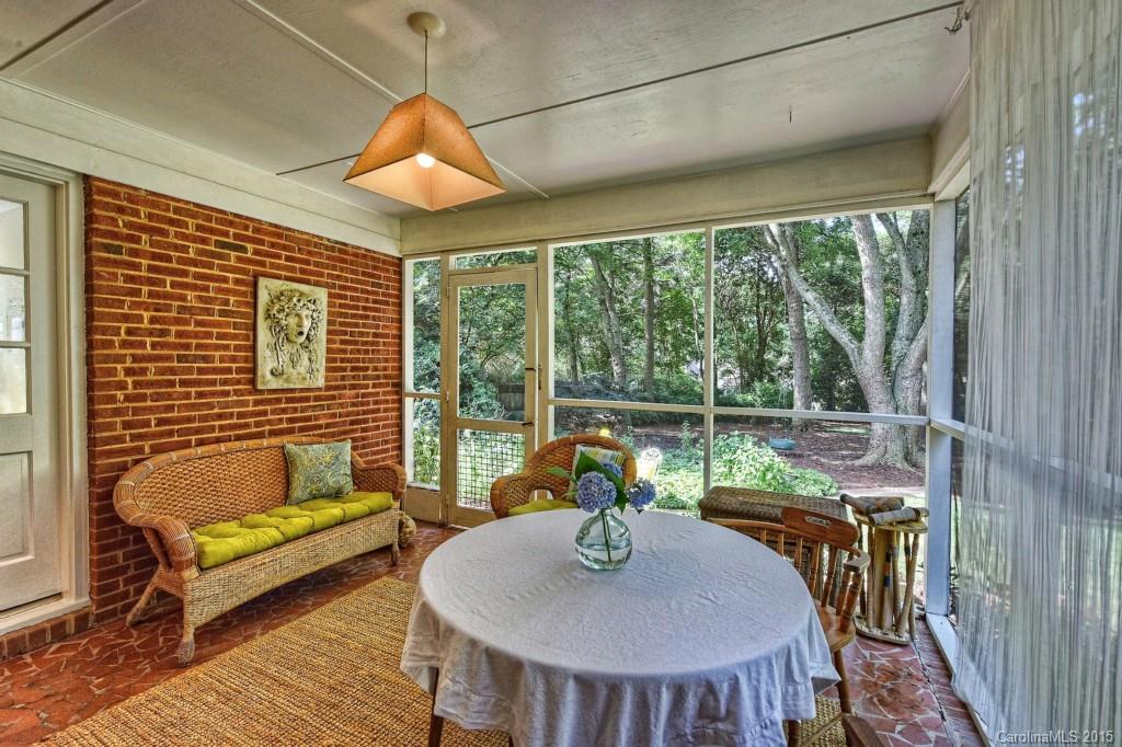 Lansdowne - Residential