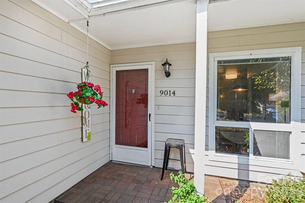 9014 MCALPINE COVE CT, CHARLOTTE, NC 28270 - Image 389b556ebacea7e37ee2421df0f7a162/1765123778