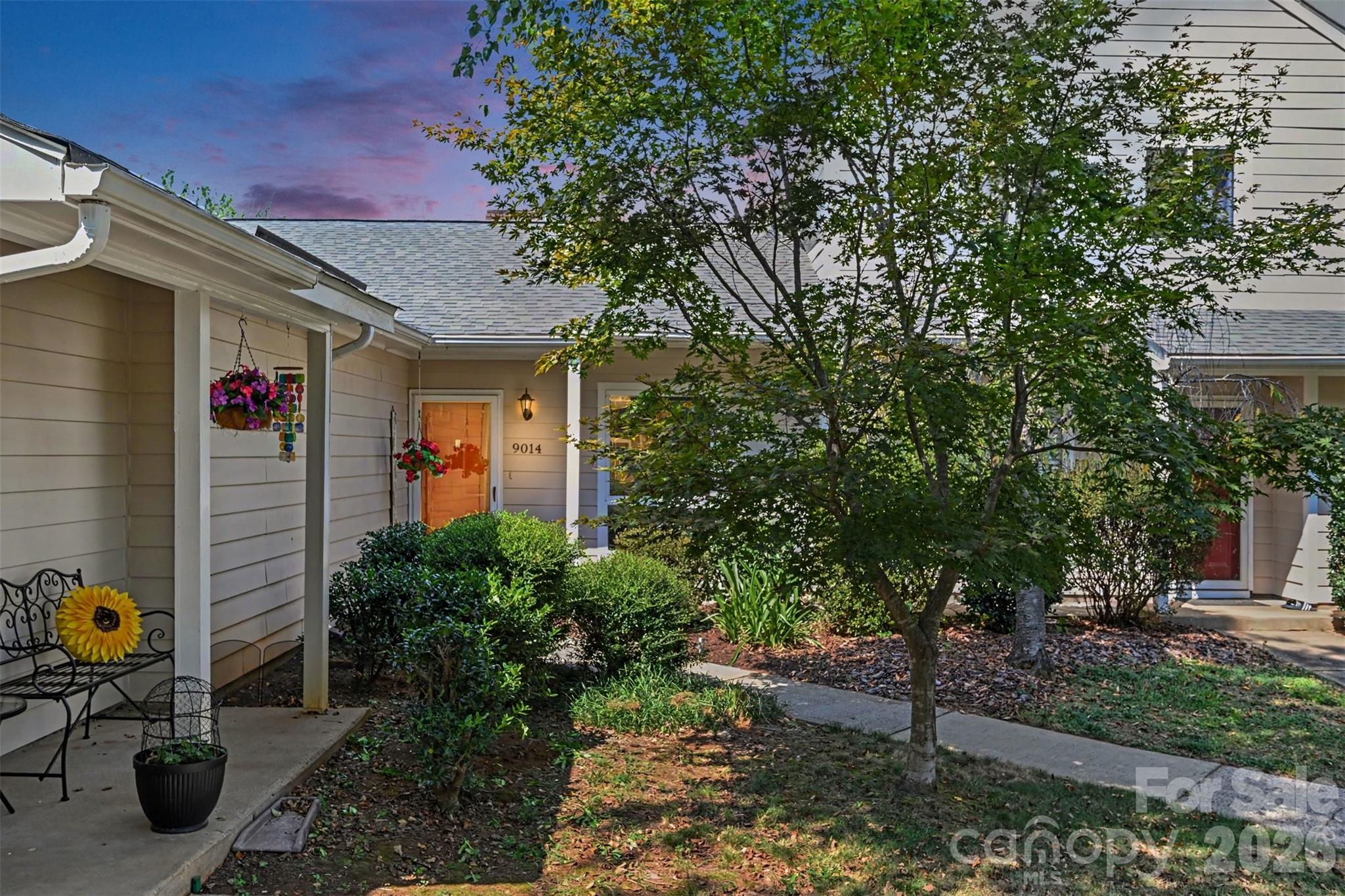 9014 Mcalpine Cove Court