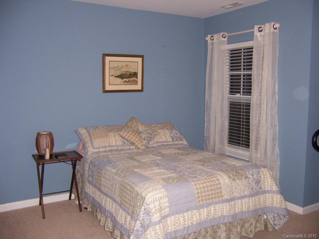 Ridge Pointe - Residential