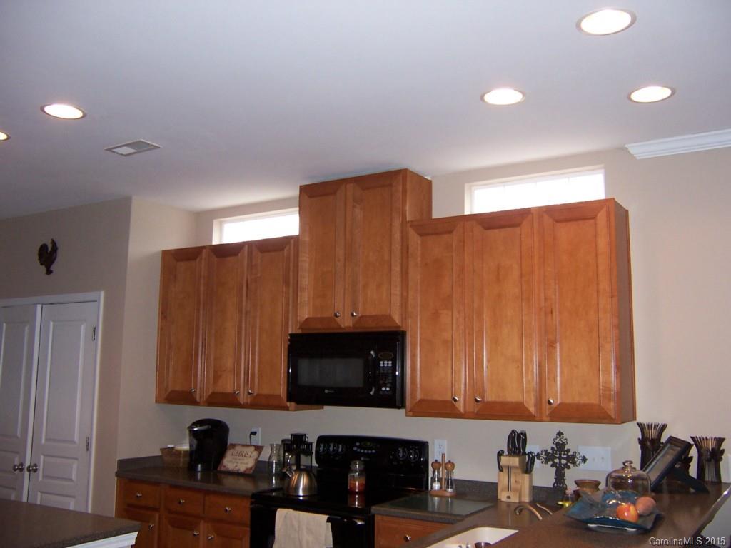 Ridge Pointe - Residential