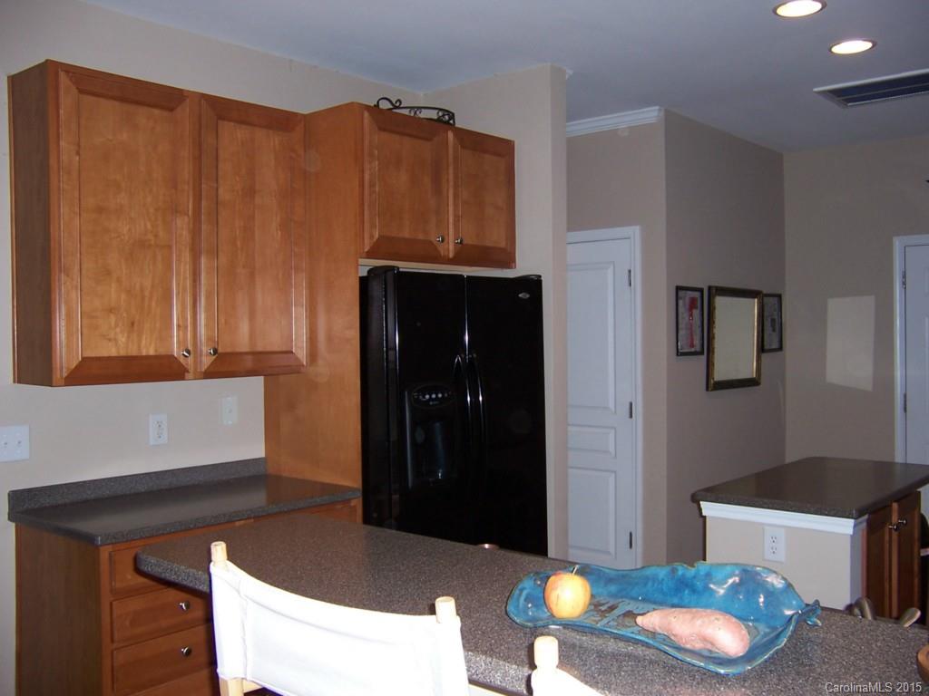 Ridge Pointe - Residential