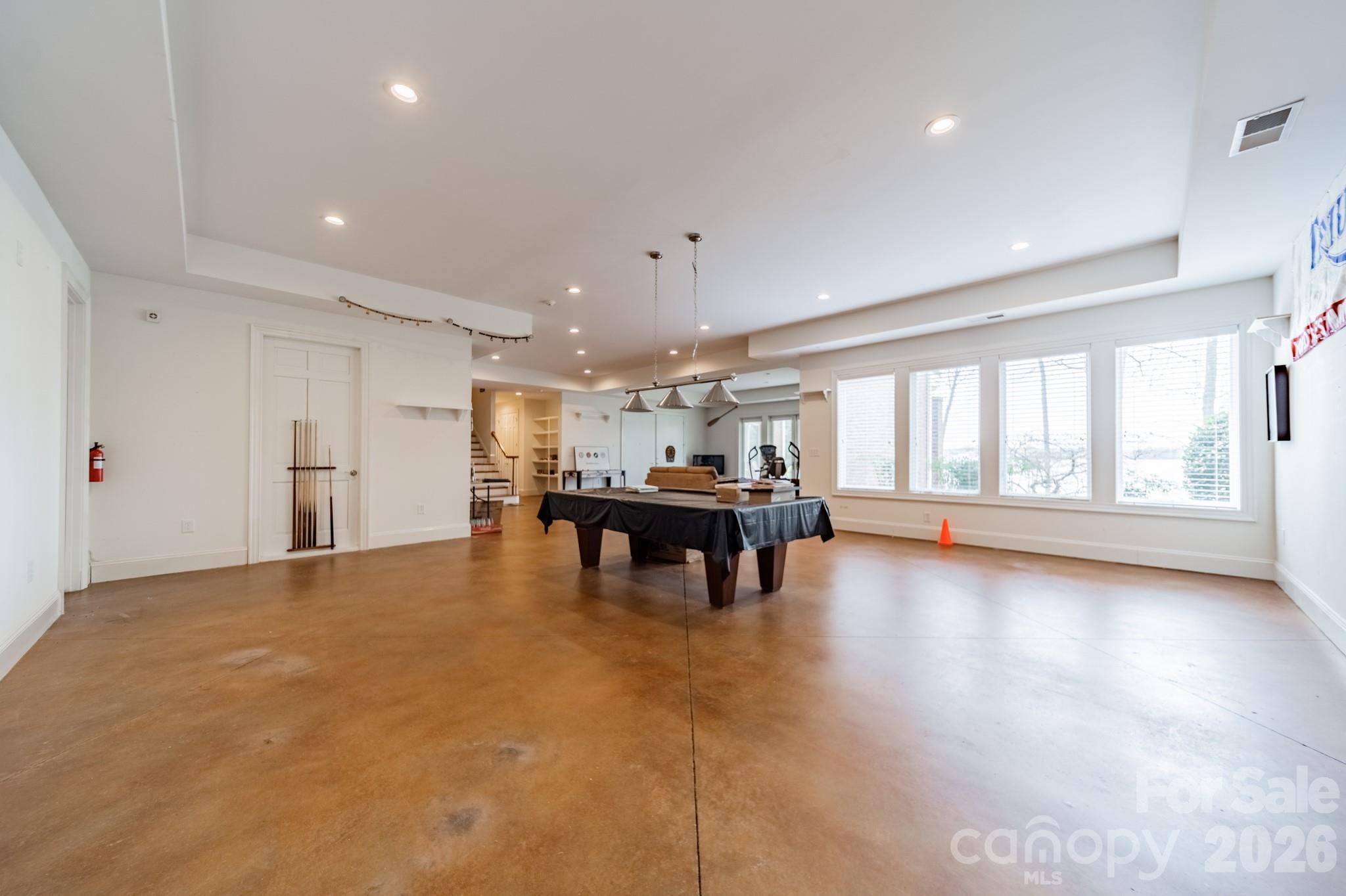 The Harbour At The Pointe - Residential