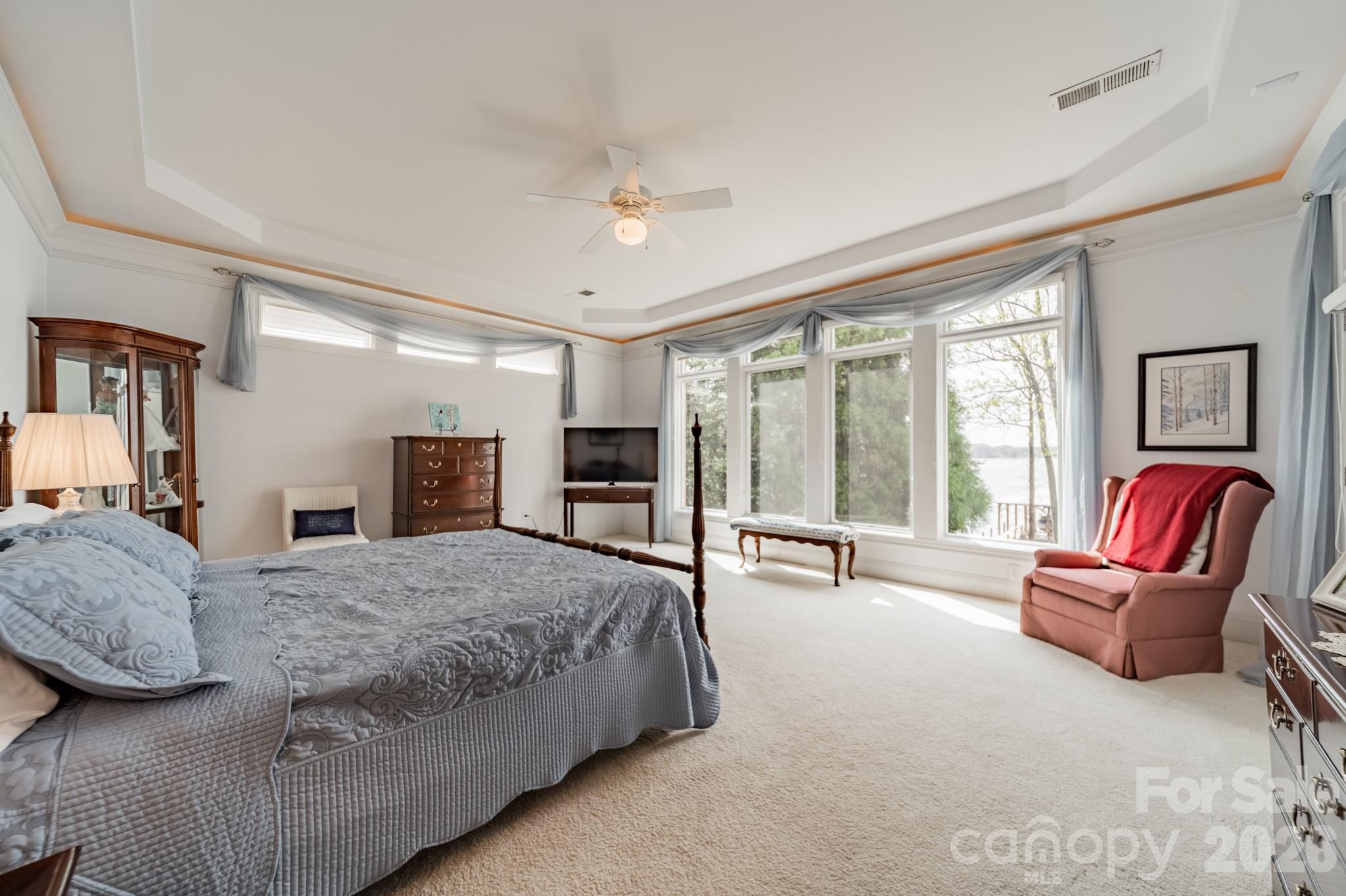 The Harbour At The Pointe - Residential