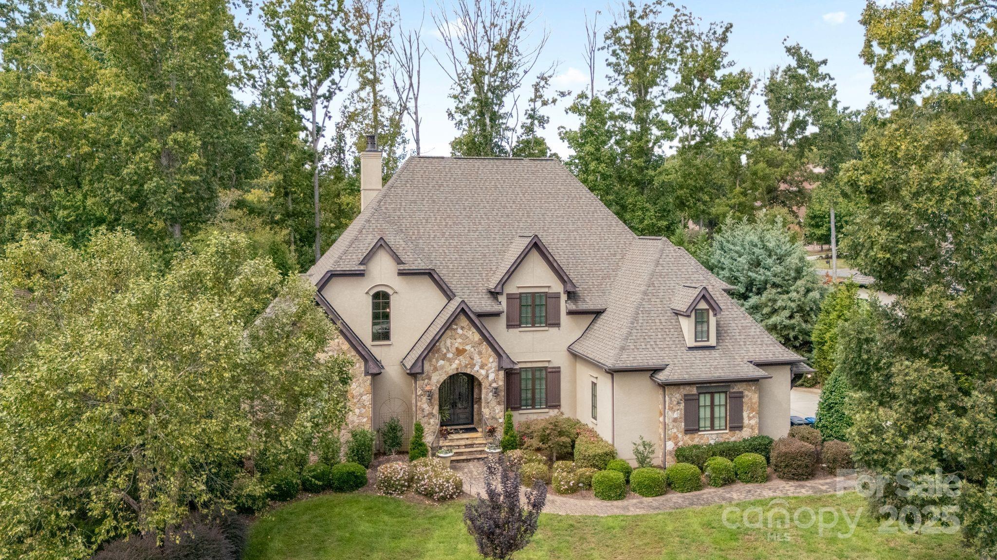 304 Skyecroft Way