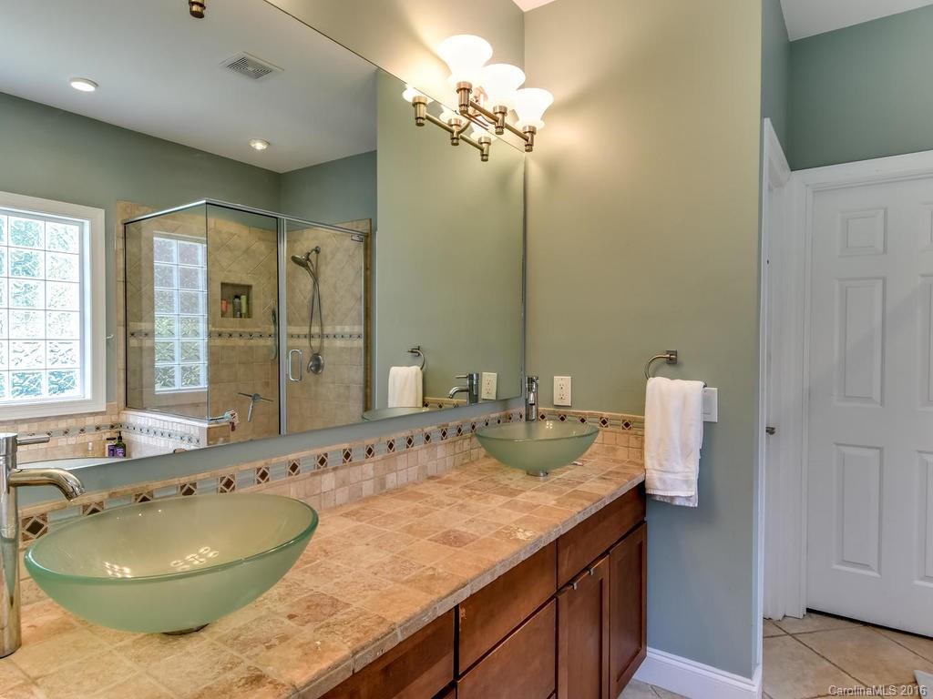 Pinnacle Shores - Residential Lease