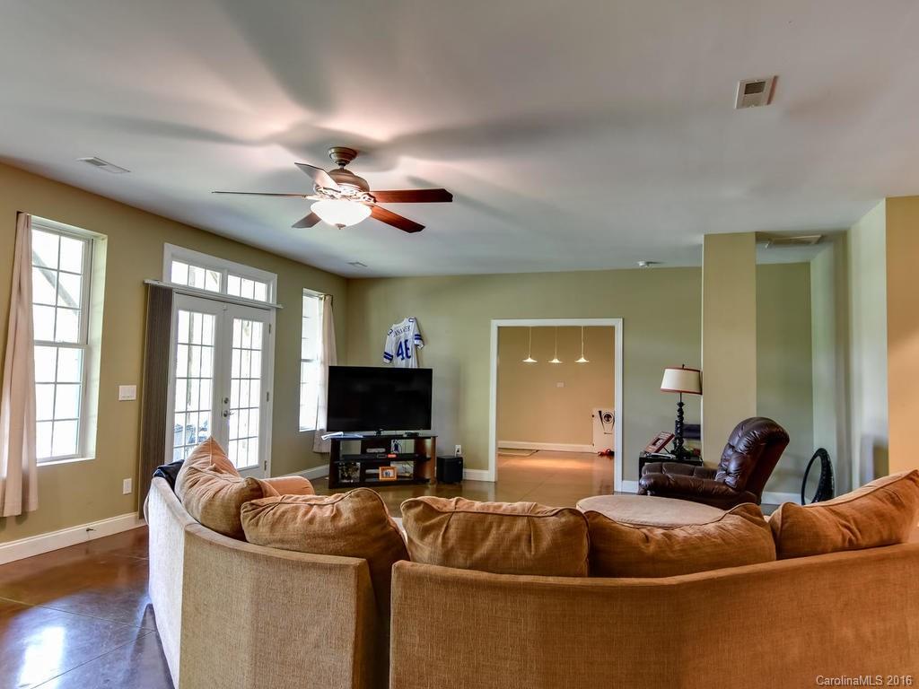 Pinnacle Shores - Residential Lease