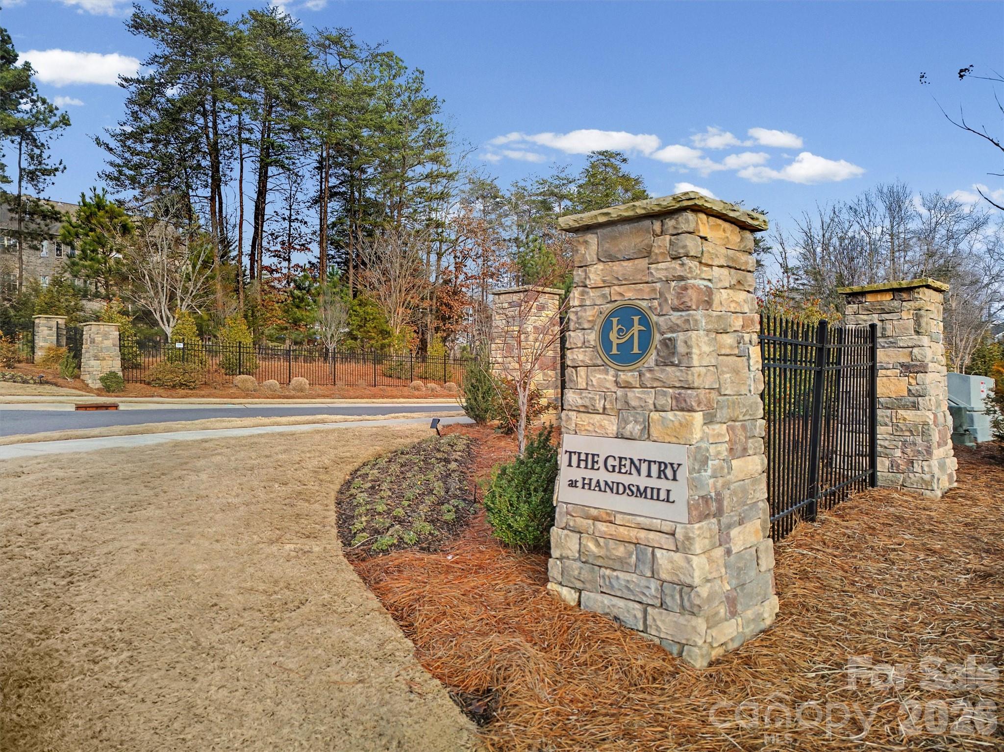 Handsmill on Lake Wylie - Residential