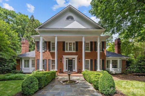 6824 N Baltusrol Lane Charlotte NC 28210