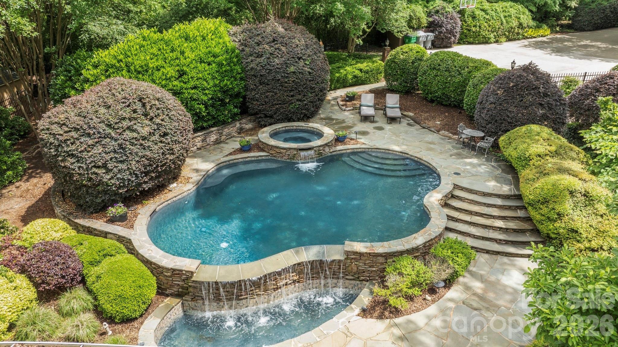 Quail Hollow - Residential