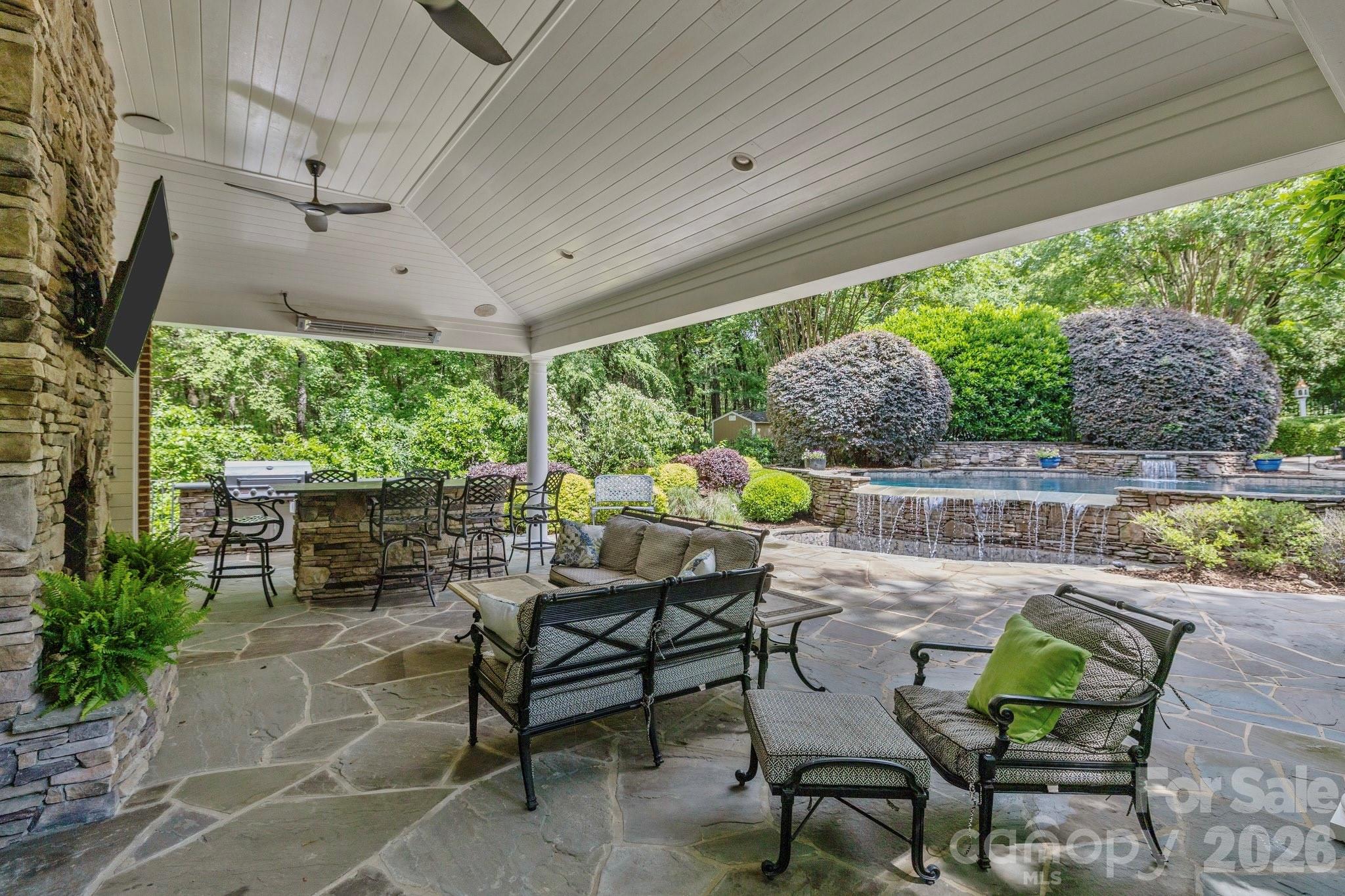 Quail Hollow - Residential