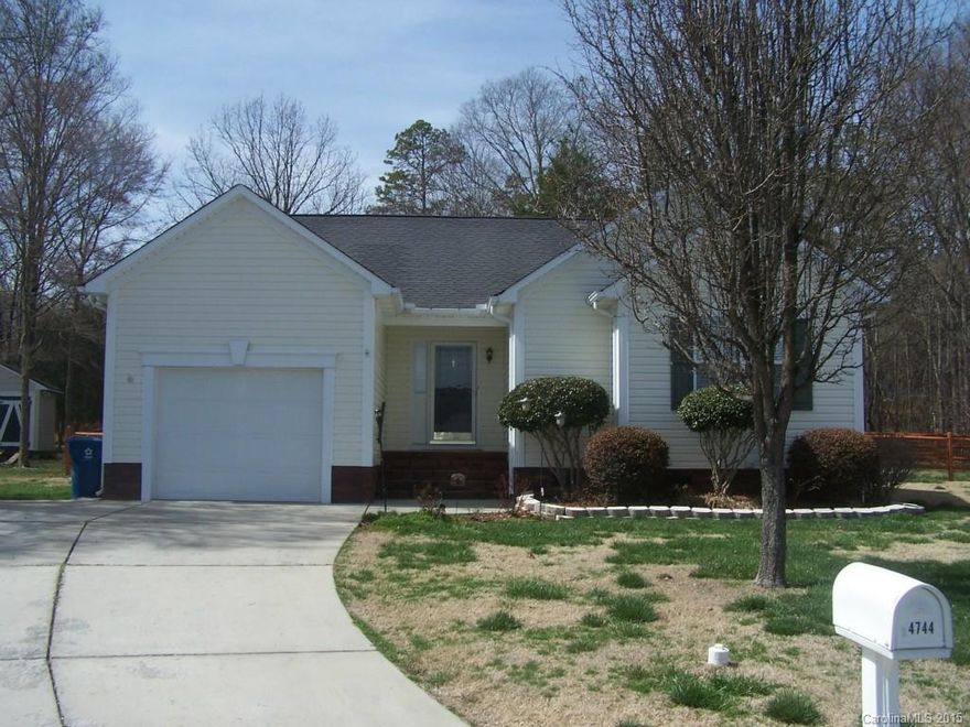 You will enjoy the fenced yard from your deck overlooking trees and farm land on this cul-de-sac lot. Home features good storage and lots of kitchen cabinet space. Great location. Come take a look!