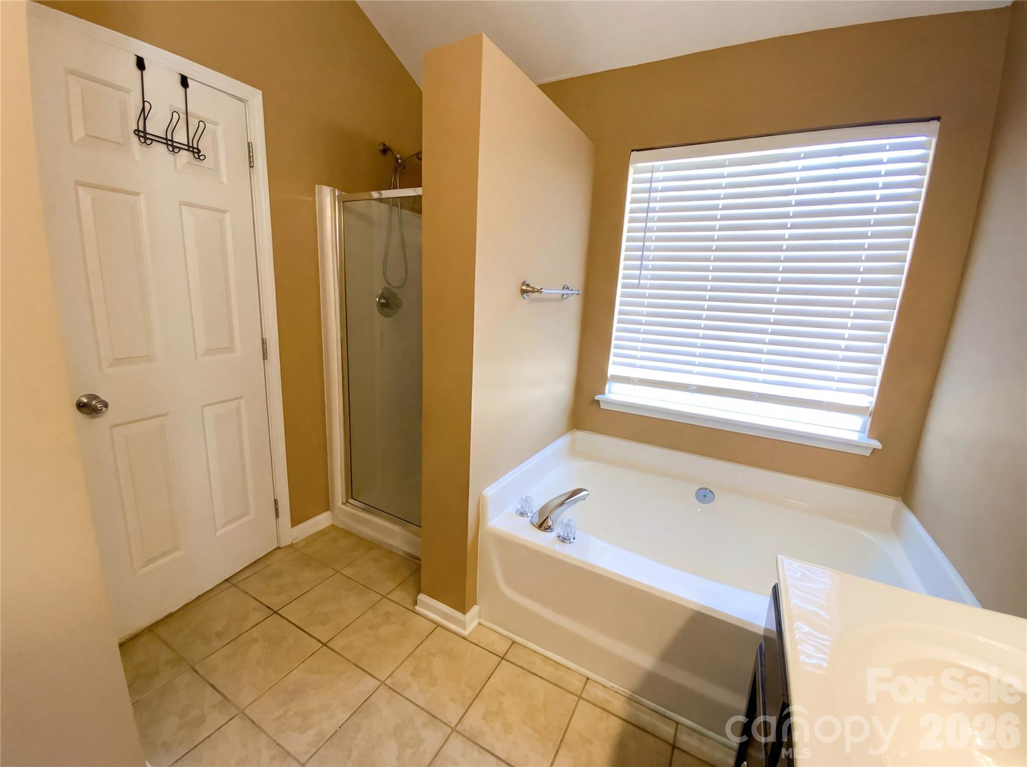 Rolling Hills - Residential