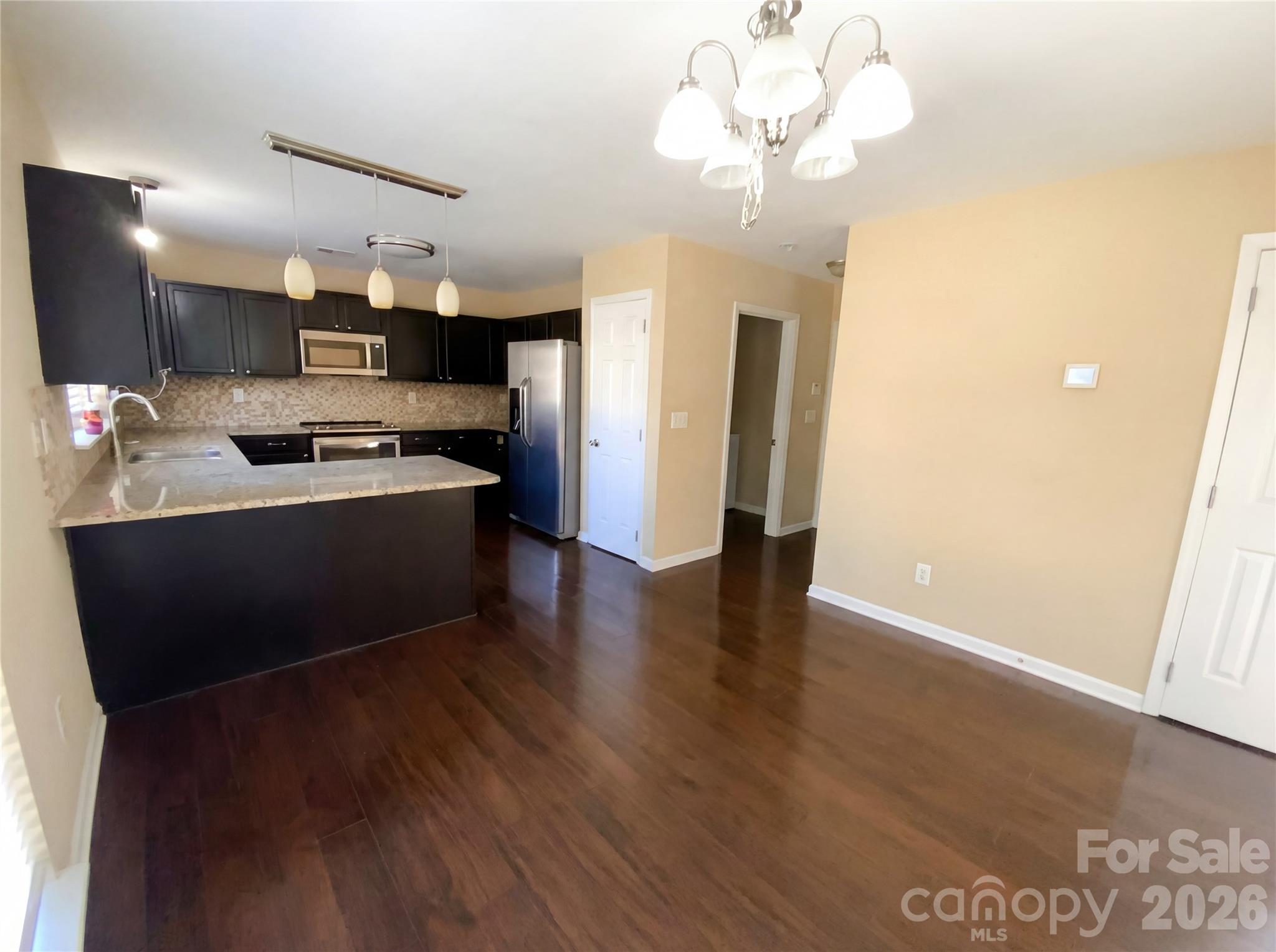 Rolling Hills - Residential