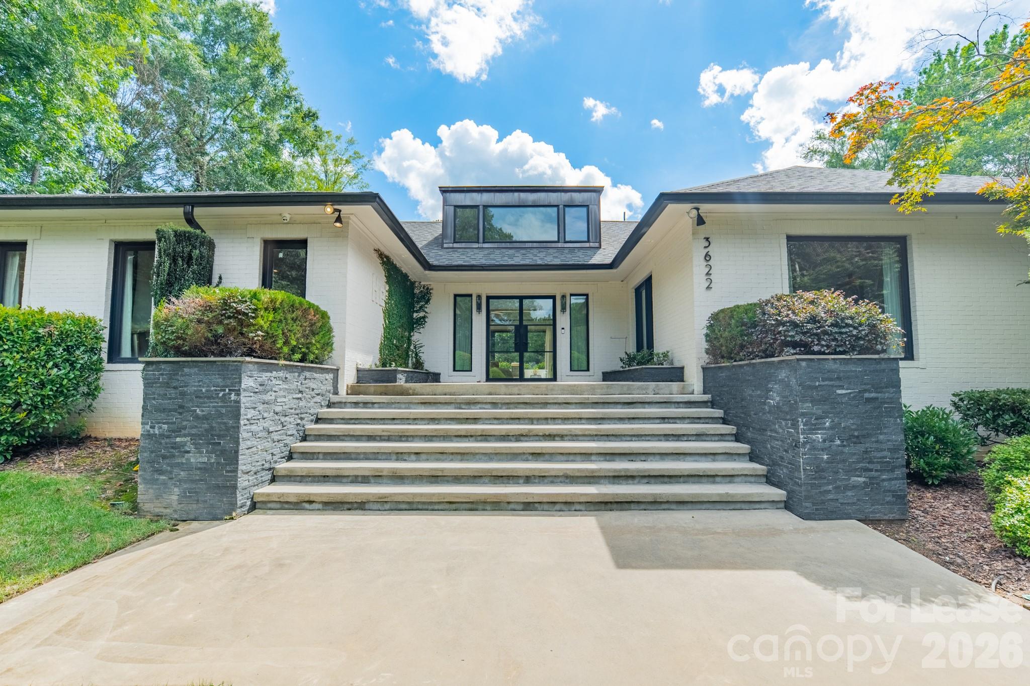 3622 Knapdale Lane